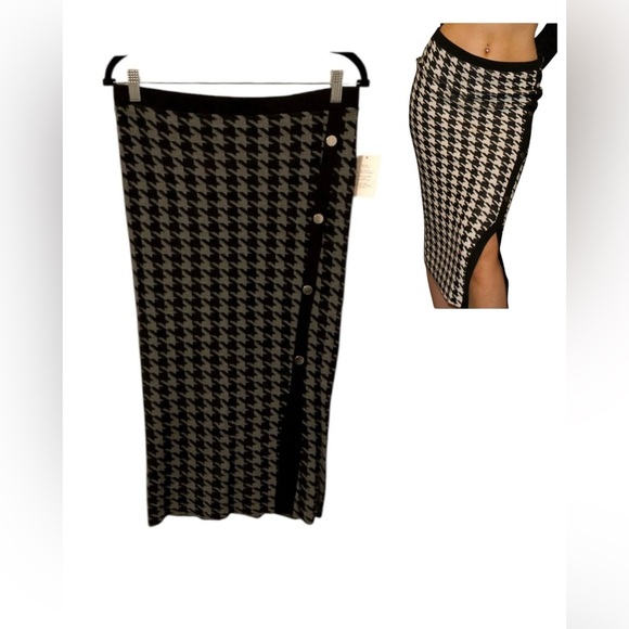 NWT Retrology Gray and black Houndstooth medium - Picture 1 of 11
